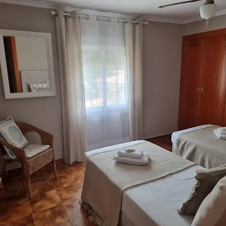 Md Con Piscina En Mareny